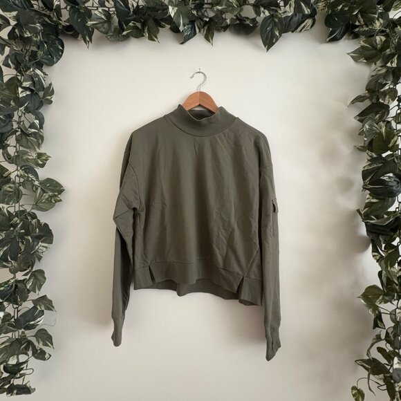 All In Motion Pullover Mock Neck Sweatshirt Green NWT Women’s Size M - Picture 1 of 8